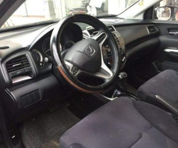 Honda City 2014 - Gia đình bán xe Honda City sản xuất năm 2014, màu xám