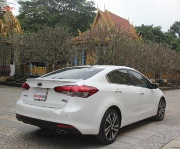 Kia Cerato 2.0 2017 - Bán xe cũ Kia Cerato 2.0 sản xuất năm 2017, màu trắng như mới