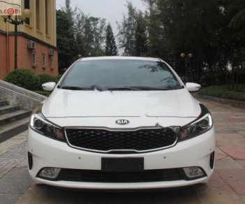 Kia Cerato 2.0 2017 - Bán xe cũ Kia Cerato 2.0 sản xuất năm 2017, màu trắng như mới