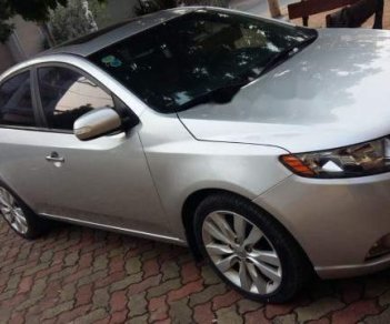 Kia Forte AT 2009 - Bán xe Kia Forte AT đời 2009, màu bạc, xe gia đình sử dụng từ mới