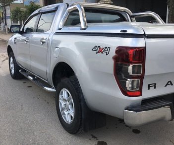 Ford Ranger XLT 2.2L 4x4 MT 2012 - Bán ô tô Ford Ranger XLT 2.2L 4x4 MT năm sản xuất 2012, màu bạc, xe nhập