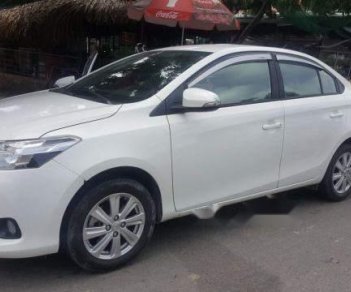 Toyota Vios  E 2.5MT CVT 2016 - Bán ô tô Toyota Vios E 2.5MT CVT sản xuất năm 2016, màu trắng 