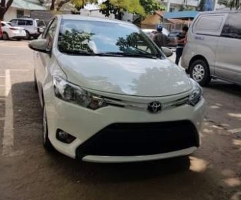Toyota Vios  E MT 2017 - Cần bán xe Vios E, màu trắng, số sàn