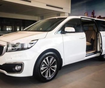 Kia Sedona 2018 - Bán ô tô Kia Sedona sản xuất 2018, màu trắng