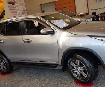 Toyota Fortuner V 2018 - Bán xe Fortuner máy dầu, số tự động 2019, giao ngay