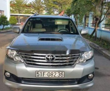 Toyota Fortuner 2015 - Bán Toyota Fortuner đời 2015, màu bạc, máy dầu 7L/100km