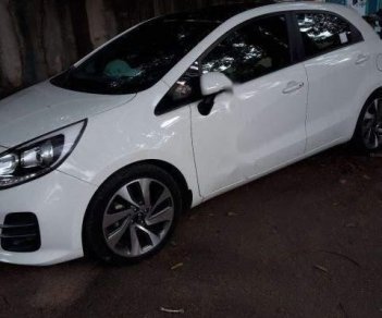 Kia Rio  AT 2016 - Cần bán xe Kia Rio AT sản xuất năm 2016, màu trắng, xe còn mới