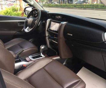 Toyota Fortuner 2.7V 4x2 AT 2017 - Xe Toyota Fortuner 2.7V 4x2 AT 2017, màu bạc, nhập khẩu nguyên chiếc  