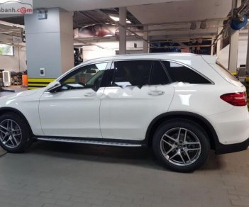 Mercedes-Benz GLC-Class GLC 300 4Matic 2018 - Bán xe Mercedes GLC 300 4Matic năm 2018, màu trắng