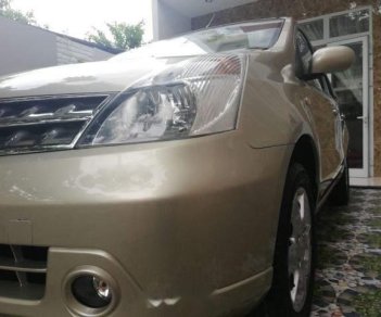 Nissan Grand livina 2012 - Bán ô tô Nissan Grand livina đời 2012, màu vàng cát, nhập khẩu nguyên chiếc còn mới