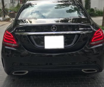 Mercedes-Benz C class C300 AMG 2017 - Cần bán lại xe Mercedes-Benz C300 class năm 2017 màu đen