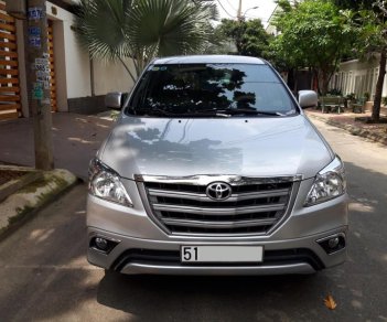 Toyota Innova 2.0E 2014 - Toyota Innova E 2014 form 2015, chính chủ bán