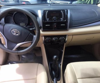 Toyota Vios E 2016 - Bán Vios 2016, màu trắng số sàn, trả góp, giá tốt