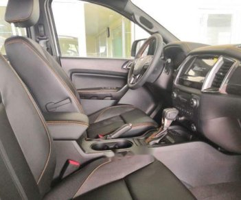 Ford Ranger XLS 2.2 AT 4x2 2018 - Bán ô tô Ford Ranger đời 2018, màu trắng, xe hoàn toàn mới