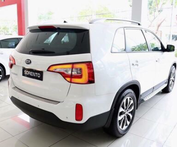 Kia Sorento GAT 2018 - Bán Kia Sorento giá tốt nhất, giảm giá tiền mặt, LH 0988.089.750