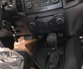 Ford Ranger XLS 2.2L 4x2 AT 2018 - Cần bán Ford Ranger XLS 2.2L 4x2 AT năm 2018, màu đen, nhập khẩu nguyên chiếc, giá chỉ 650 triệu