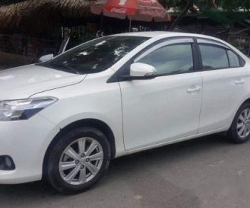 Toyota Vios 1.5E MT 2016 - Bán xe Toyota Vios 1.5E MT đời 2016, màu trắng số sàn 