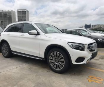 Mercedes-Benz GLC-Class GLC   250 4Matic  2018 - Cần bán xe Mercedes GLC 250 4Matic năm sản xuất 2018, màu trắng, nhập khẩu