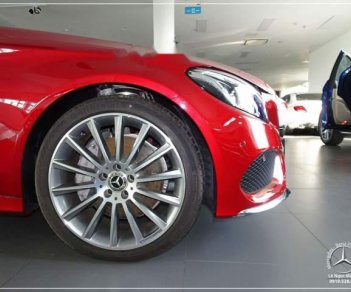 Mercedes-Benz C class C300 AMG 2018 - Bán Mercedes C300 AMG đời 2018, màu đỏ, xe nhập