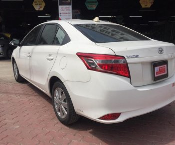 Toyota Vios E 2016 - Bán Vios 2016, màu trắng số sàn, trả góp, giá tốt