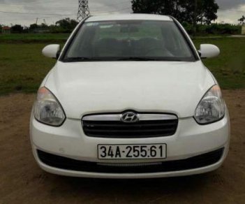 Hyundai Verna 1.4MT 2008 - Cần bán gấp Hyundai Verna 1.4MT đời 2008, màu trắng chính chủ giá cạnh tranh