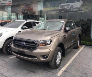 Ford Ranger XLS 2.2L 4x2 MT 2018 - Bán xe Ford Ranger XLS 2.2L 4x2 MT đời 2018, màu vàng, nhập khẩu, giá 630tr