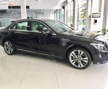 Mercedes-Benz C class C250 Exclusive 2018 - Cần bán xe Mercedes C250 Exclusive sản xuất 2018, màu đen