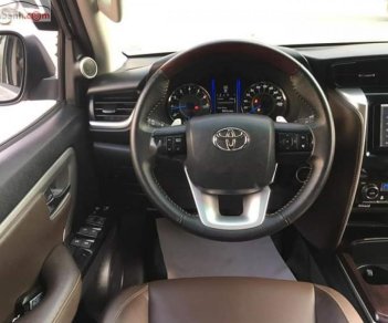 Toyota Fortuner 2.7V 4x2 AT 2017 - Xe Toyota Fortuner 2.7V 4x2 AT 2017, màu bạc, nhập khẩu nguyên chiếc  