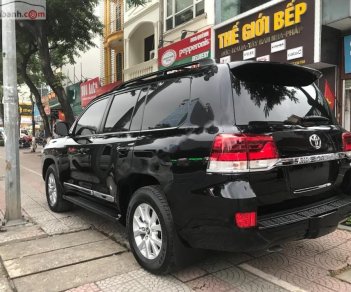 Toyota Land Cruiser 5.7 V8 2015 - Cần bán xe Toyota Land Cruiser 5.7 V8 2015, màu đen, xe nhập như mới