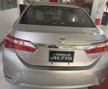 Toyota Corolla altis 1.8G MT 2018 - Bán Toyota Corolla altis 1.8G MT sản xuất 2018, màu bạc