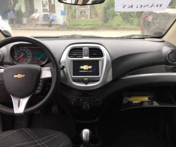 Chevrolet Spark Duo  2015 - Cần bán Chevrolet Spark năm sản xuất 2015, màu bạc, giá tốt