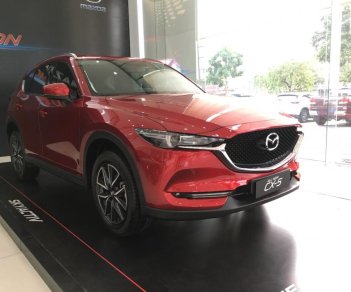 Mazda CX 5 2.0 2WD 2018 - Bán CX5 New 2018 chỉ cần 250 triệu, giá giảm mạnh trong tháng 11, LH 0938.907.952 để có giá tốt nhất