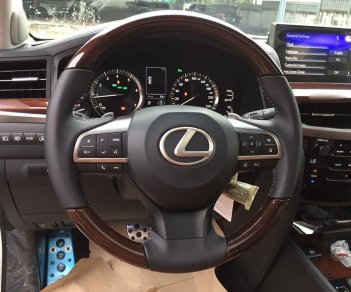 Lexus LX 570 2018 - Cần bán Lexus LX 570S Supersport đời 2018, màu trắng, nhập khẩu nguyên chiếc rất đẹp