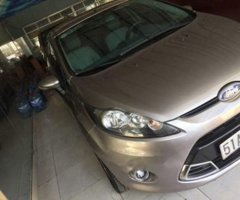 Ford Fiesta  1.6AT 2011 - Cần bán gấp Ford Fiesta 1.6AT đời 2011 xe gia đình, giá tốt