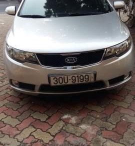 Kia Forte AT 2009 - Bán xe Kia Forte AT đời 2009, màu bạc, xe gia đình sử dụng từ mới