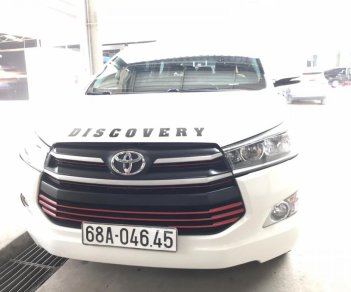 Toyota Innova E 2.0MT 2016 - Bán Toyota Innova E 2.0MT màu trắng số sàn sản xuất cuối 2016 mẫu mới đi 38000km