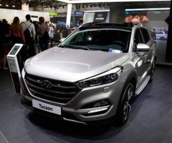 Hyundai Tucson 2.0 Limited  2018 - Bán ô tô Hyundai Tucson 2.0 năm 2018, màu bạc, giá chỉ 910 triệu