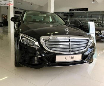 Mercedes-Benz C class C250 Exclusive 2018 - Cần bán xe Mercedes C250 Exclusive sản xuất 2018, màu đen