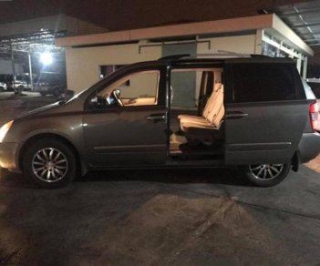 Kia Carnival 2.7 MT 2010 - Bán Kia Carnival 2.7 MT sản xuất 2010, xe nhập, giá tốt