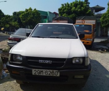 Isuzu Dmax 2000 - Cần bán gấp Isuzu Dmax bán tải đời 2000, màu trắng còn mới, giá tốt 85 triệu