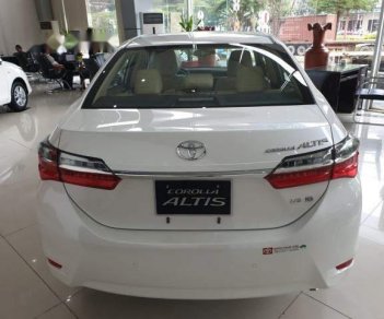 Toyota Corolla altis  1.8G   2018 - Cần bán xe Toyota Corolla Altis 1.8G năm 2018, màu trắng  