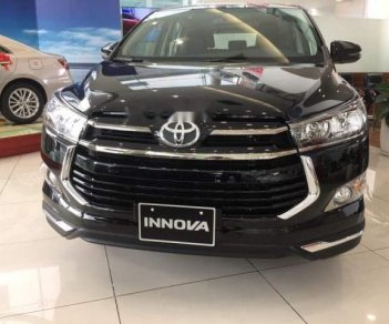 Toyota Innova Venturer 2018 - Bán Toyota Innova Venturer 2018, màu đen