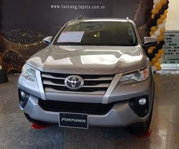 Toyota Fortuner V 2018 - Bán xe Fortuner máy dầu, số tự động 2019, giao ngay