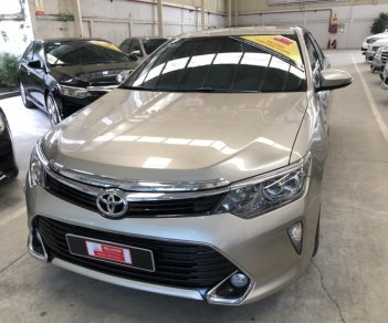 Toyota Camry 2.0E 2018 - Bán Camry 2018 tự động, giá tốt siêu ưu đãi, trả góp