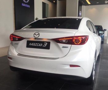 Mazda 3 1.5 SD 2018 - Bán Mazda 3 1.5 SD sản xuất 2018, màu trắng giá cạnh tranh