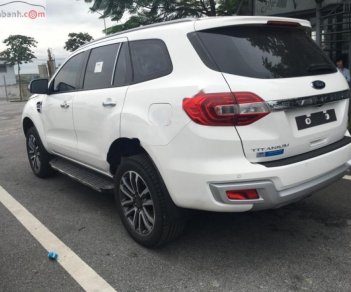 Ford Everest Titanium 2.0L 4x4 AT 2018 - Cần bán Ford Everest Titanium 2.0L 4x4 AT đời 2018, màu trắng, nhập khẩu