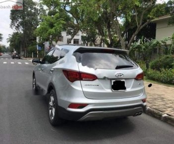 Hyundai Santa Fe 2017 - Bán Hyundai Santa Fe đời 2017, màu bạc 