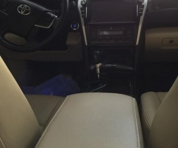 Toyota Camry 2.0E 2015 - Bán Toyota Camry 2.0E năm 2015, màu đen như mới