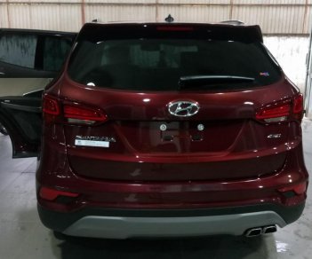 Hyundai Santa Fe 2.4AT 2018 - Bán Hyundai Santa Fe 2.4AT đặc biệt 2018, máy xăng, màu đỏ, giao ngay