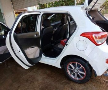 Hyundai Grand i10    2016 - Bán Hyundai Grand i10 năm sản xuất 2016, màu trắng, nhập khẩu Hàn Quốc chính chủ